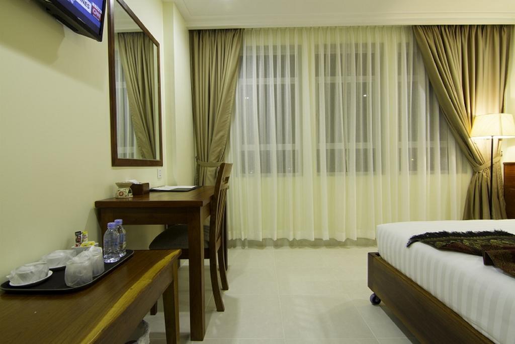 Rose Emerald Hotel Phnom Penh Exteriör bild